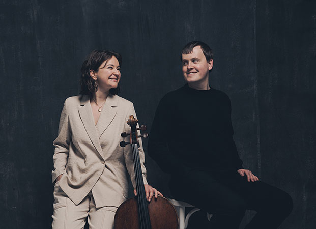 Laura Van Der Heijden & Jâms Coleman