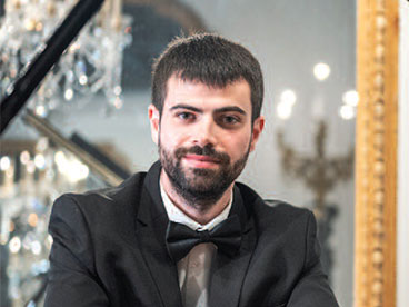 Víctor Braojos (piano)